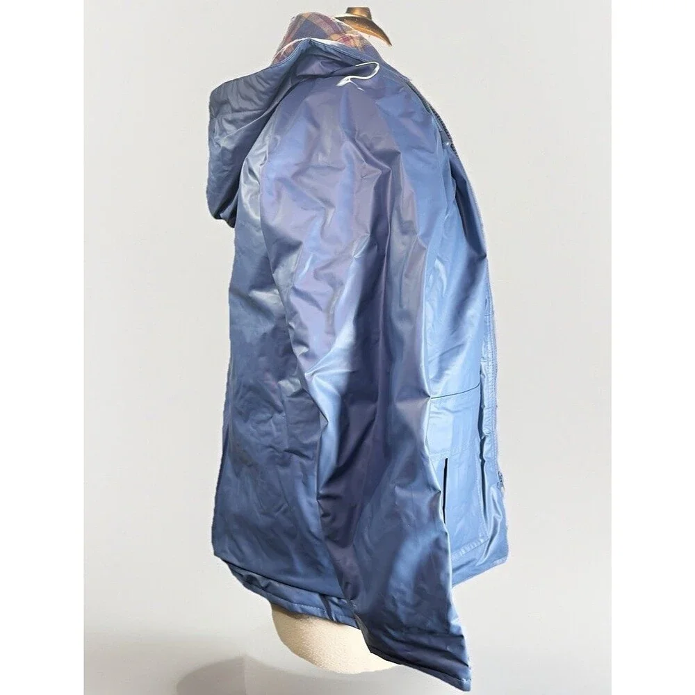 Misty Harbor Nylon Jacket Size XS Women's Peacock Blue Vinyl Outdoorsy Gorp Coat
